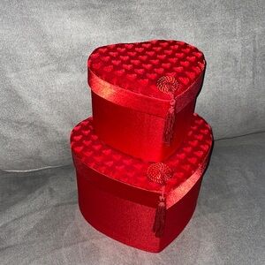 Vintage Velvet Heart Floral/Candy boxes.  Qty. (2)